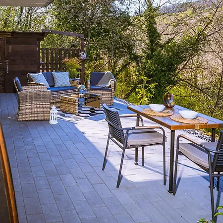 Cozy Koori 1770- Rizas Hills *